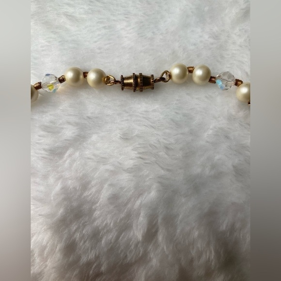 Vintage Aurora Borealis Crystals & Faux Pearls Tassel Necklace - Picture 3 of 9